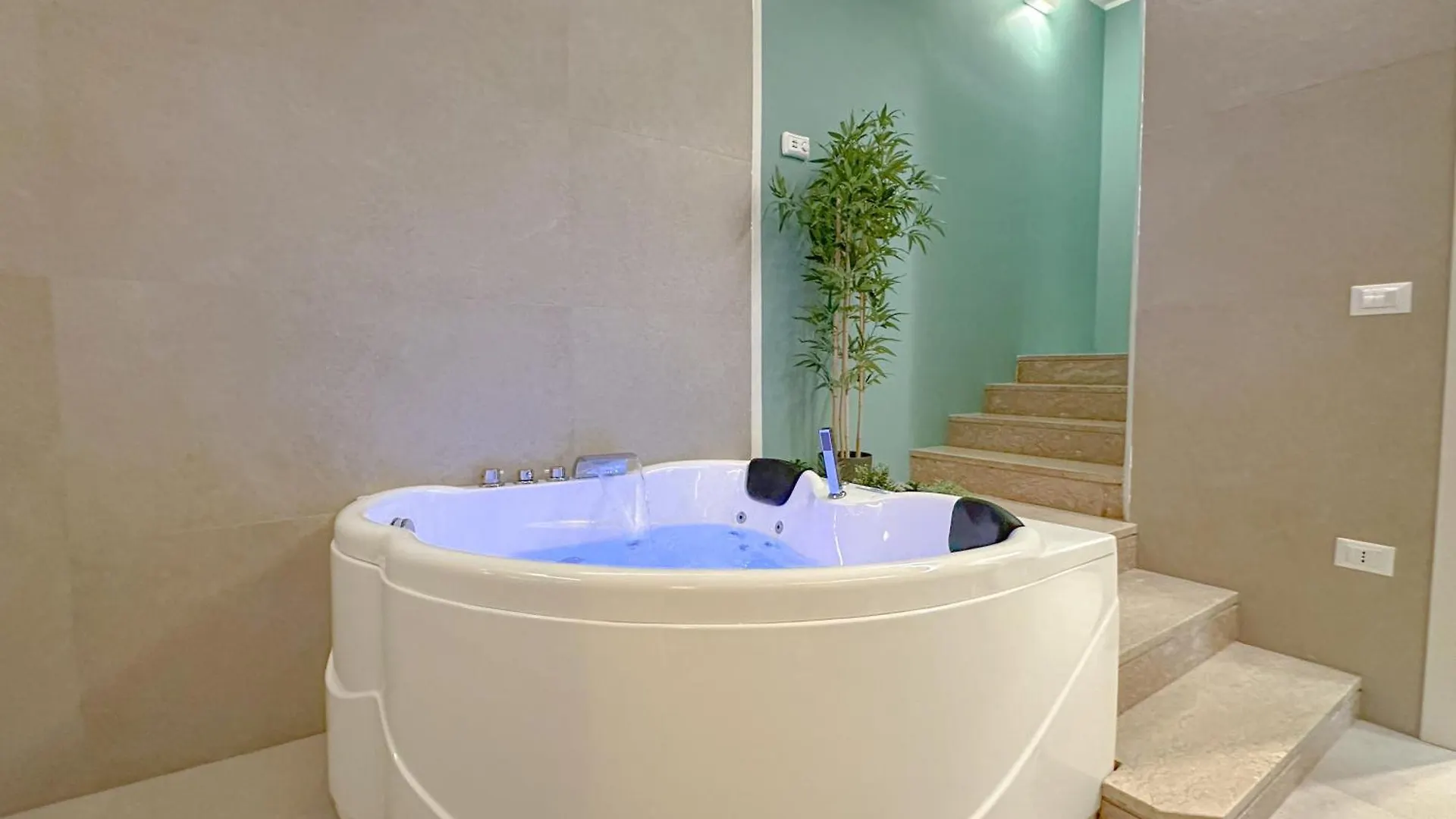 Banfi Luxury Spa - Sauna & Jacuzzi 米兰 0*,